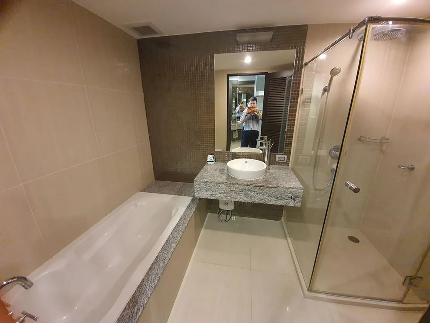 Property photos for Hamony Living Paholythin 11