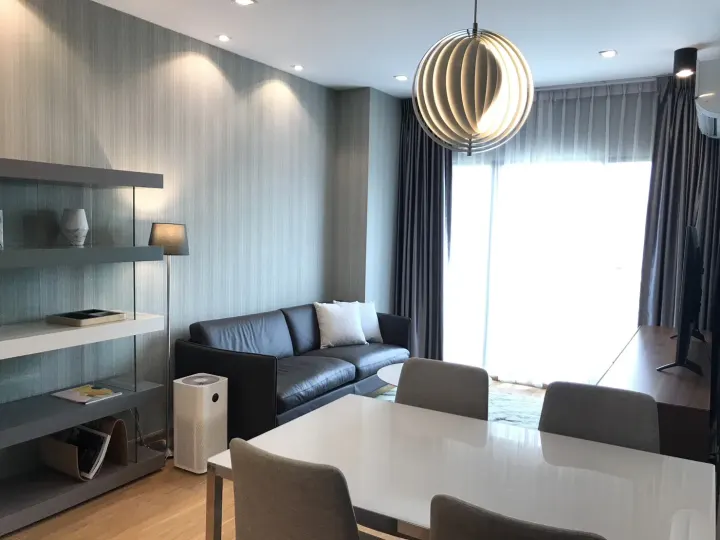 Property photos for Noble Refine