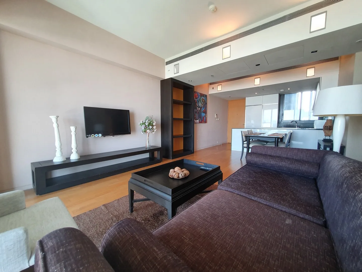 Property photos for The Met