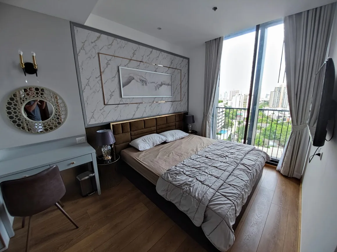 Property photos for Noble BE 33