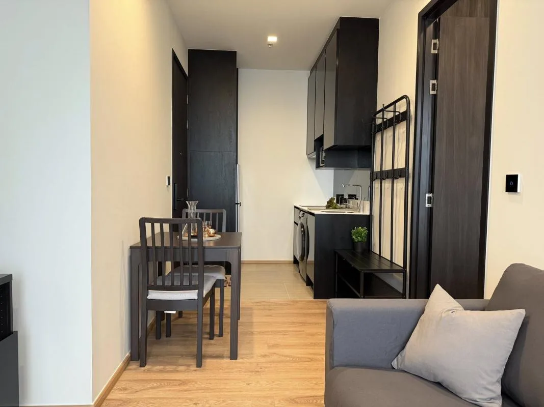 Property photos for Noble Around Ari