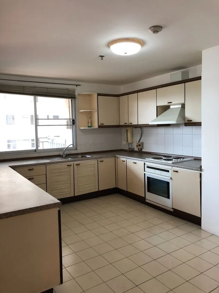 Property photos for Sathorn Park Place