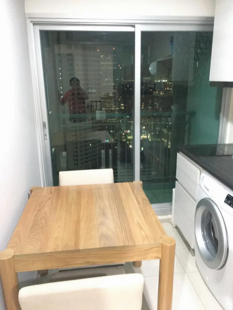 Property photos for Life Ratchadapisek