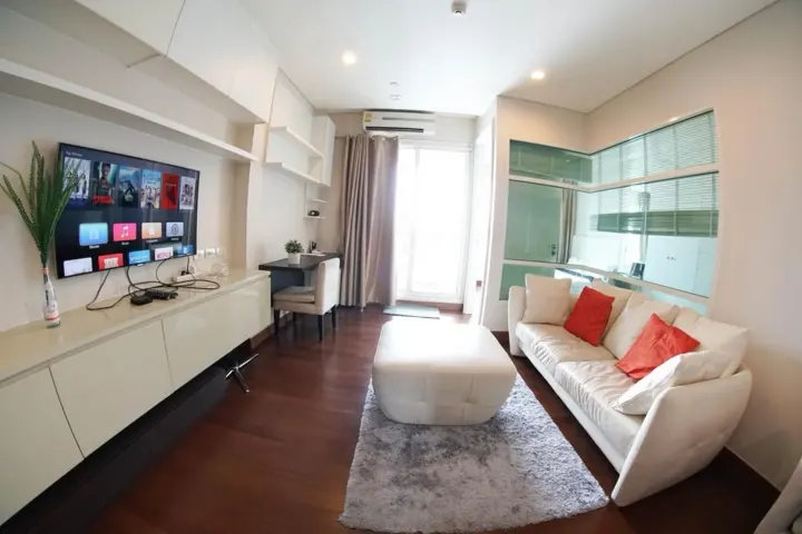 Property photos for Ivy Thonglor