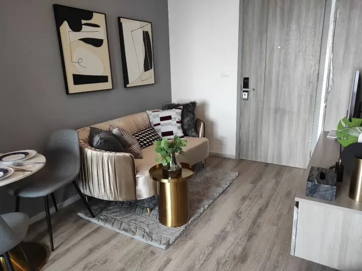 Property photos for KnightsBridge Prime Ratchayothin