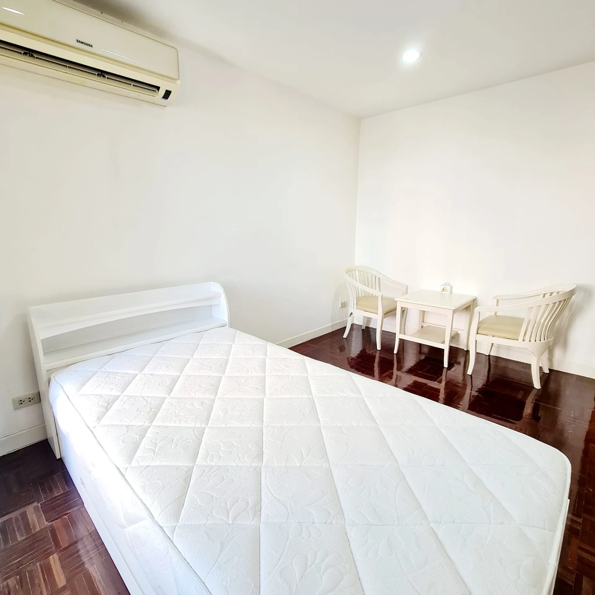Property photos for Silom Park View