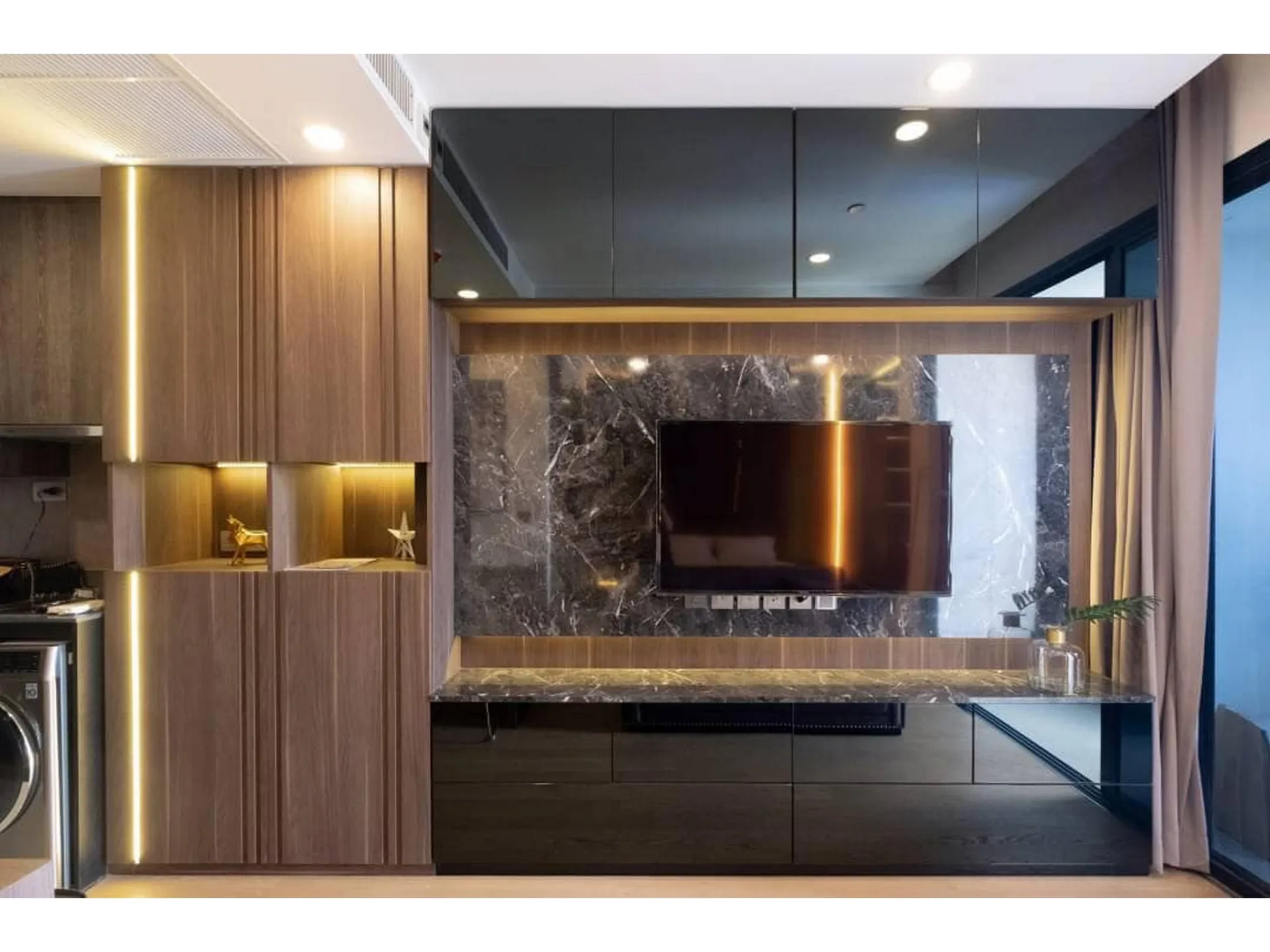 Property photos for Ashton Chula - Silom