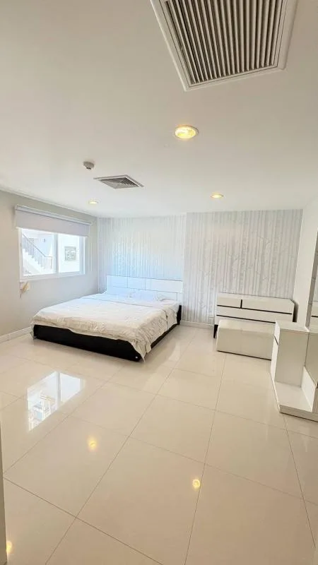 Property photos for Tonson Court