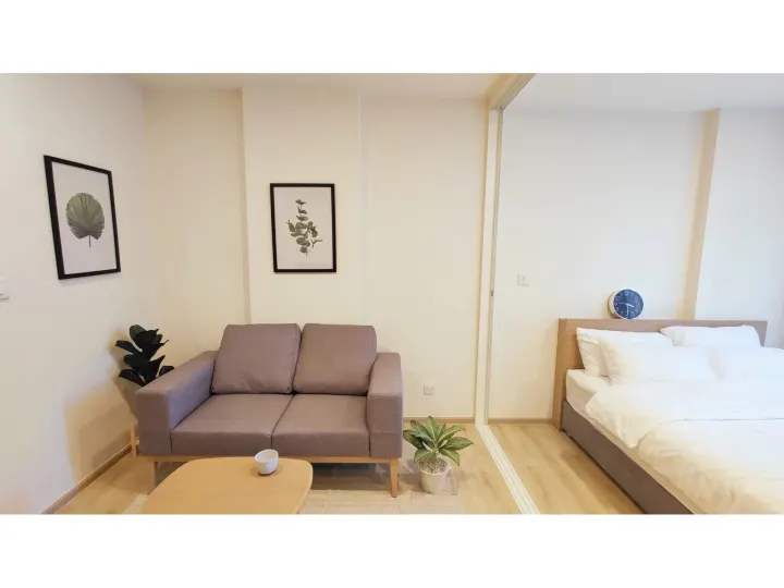 Property photos for Chambers On - nut Station