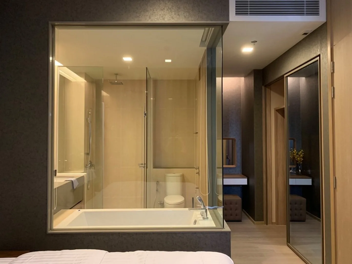 Property photos for The Esse Asoke
