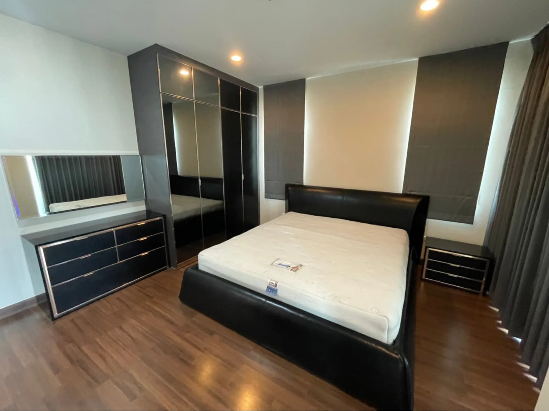 Property photos for Supalai Premier Ratchathewi