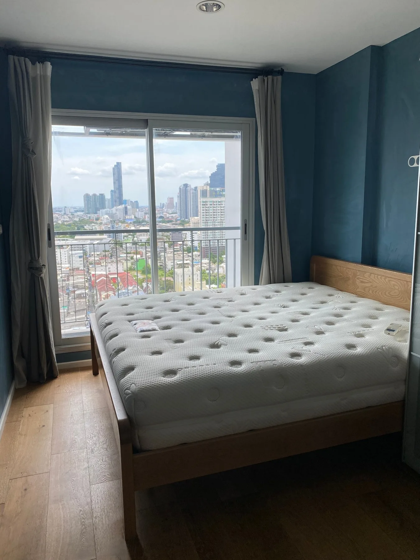 Property photos for Rhythm Sathorn - Narathiwas