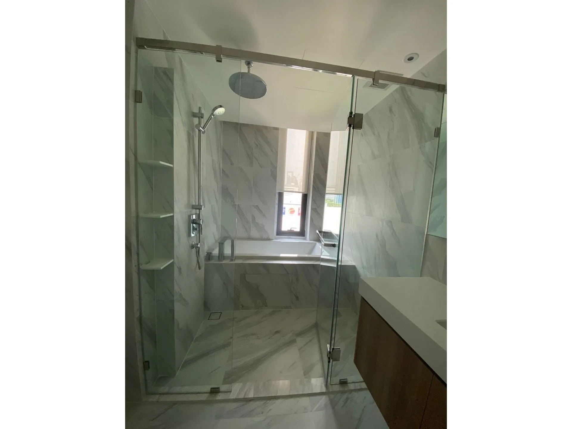 Property photos for MUNIQ Sukhumvit 23