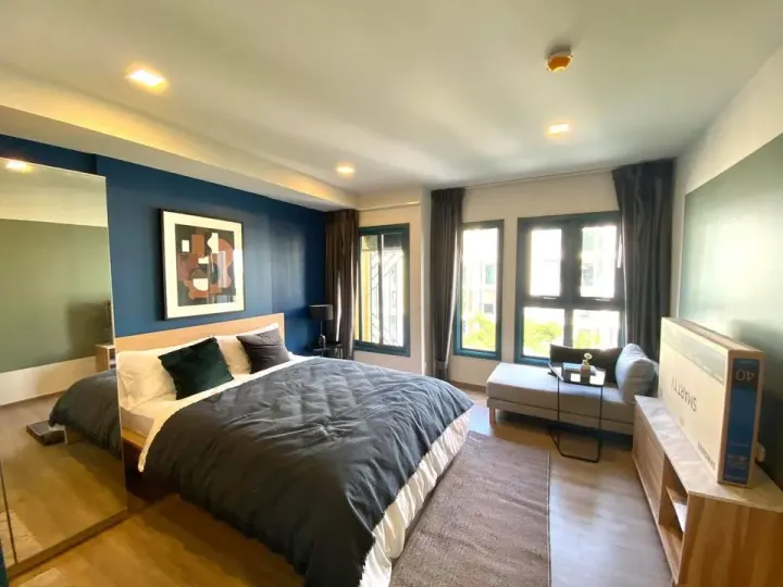Property photos for THE BASE Sukhumvit 50