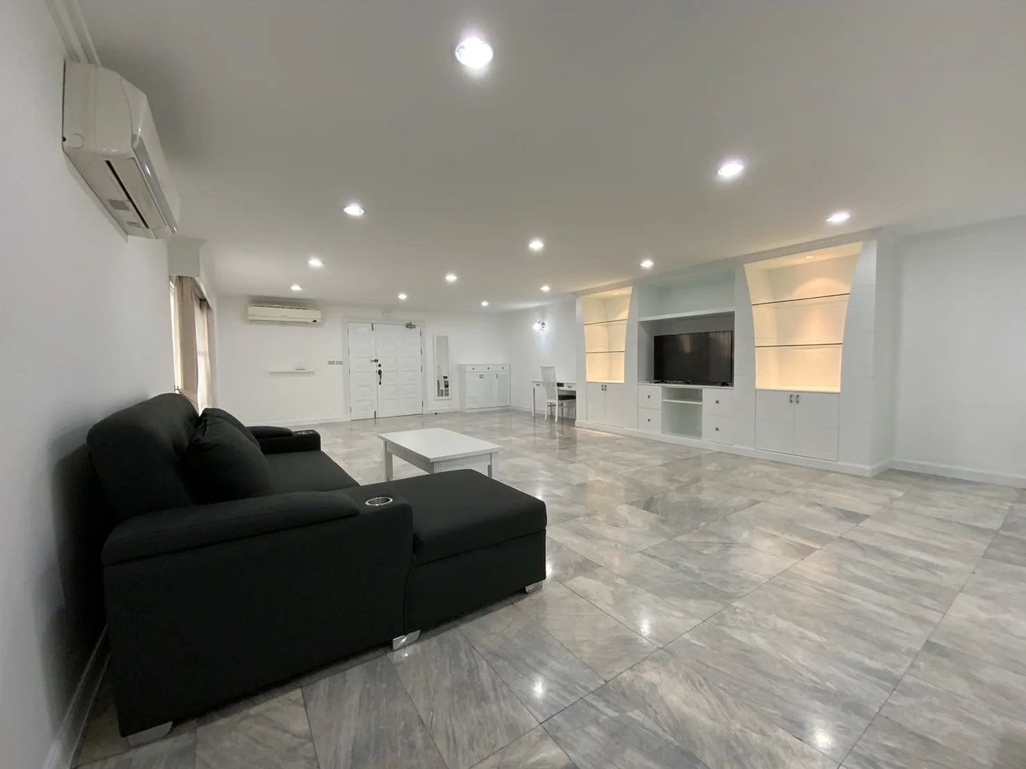 Property photos for Regent On The Park 3