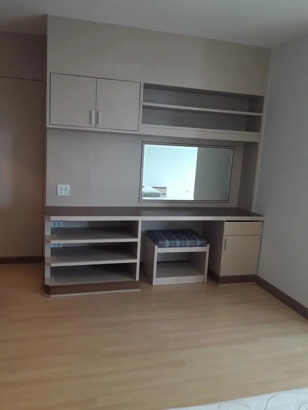 Property photos for Fifty Fifth Tower
