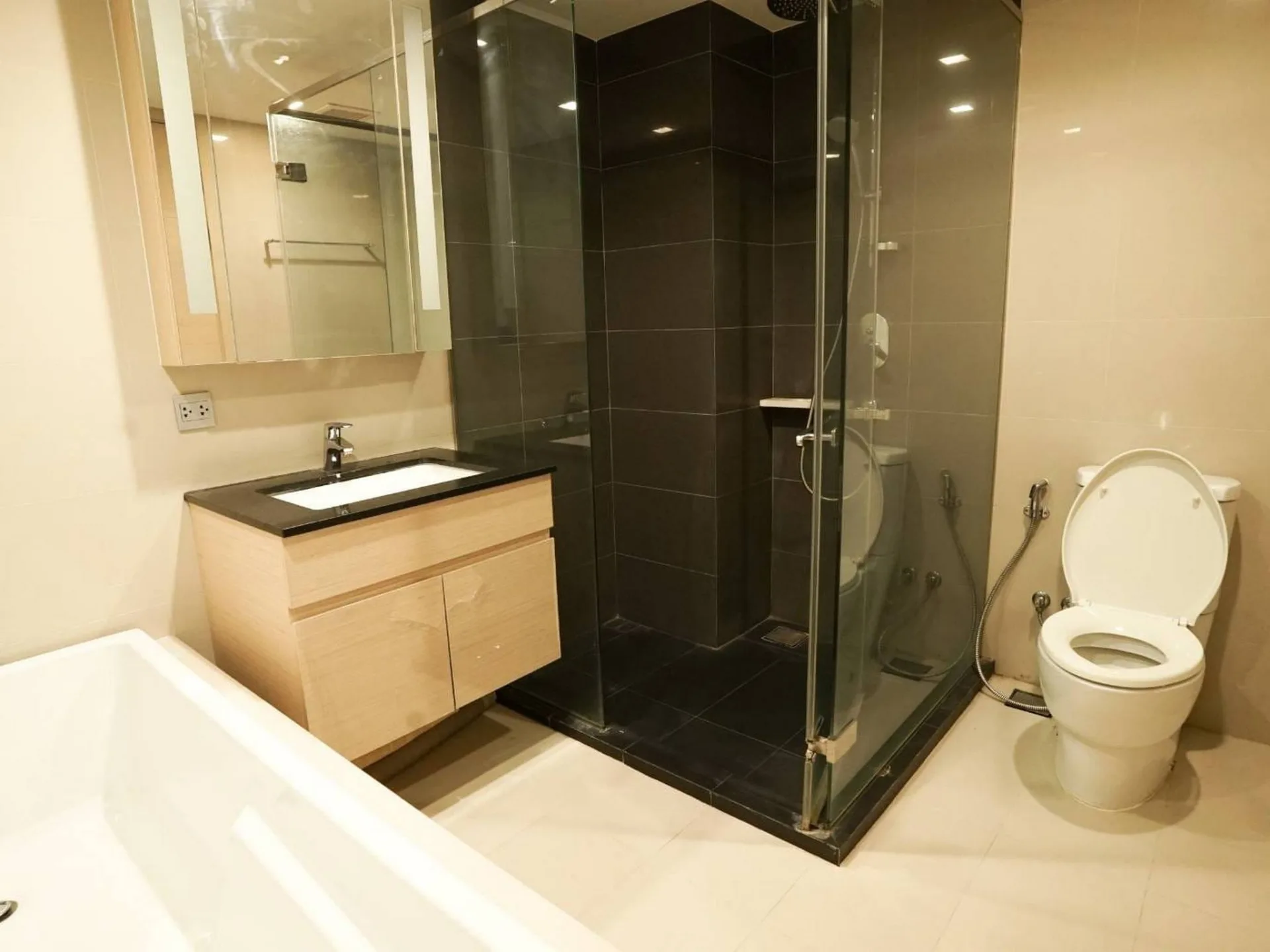 Property photos for Via Botani