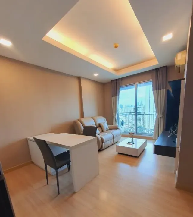Property photos for Thru Thonglor