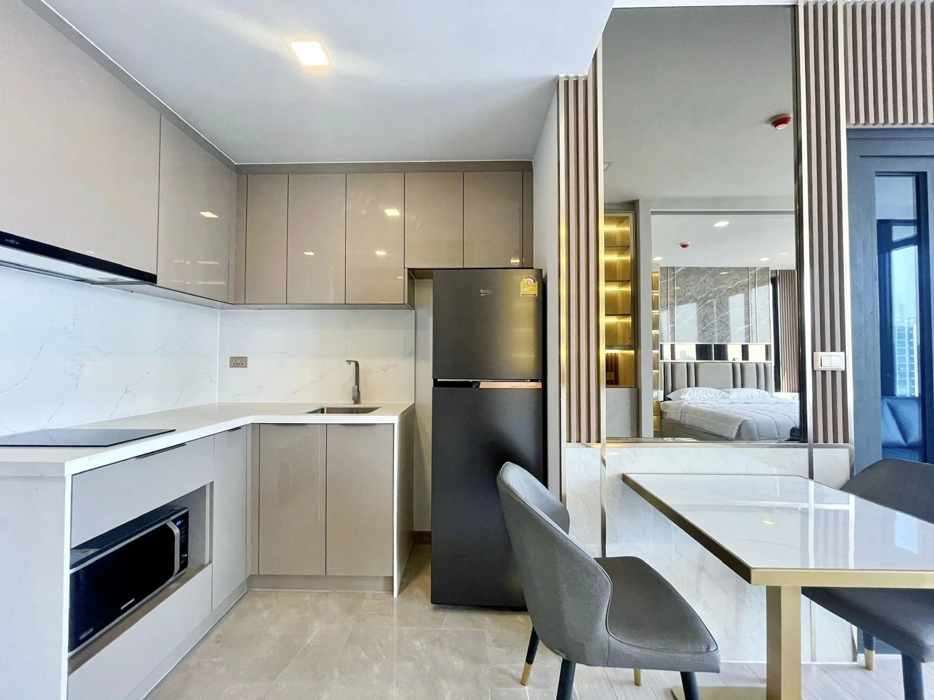 Property photos for One 9 Five Asoke - Rama 9