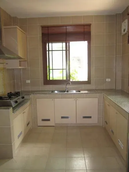 Property photos for Moobaan Narasiri Pattanakarn-srinakarindra