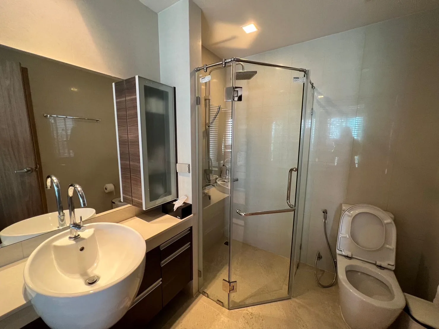 Property photos for Sky Walk Condominium