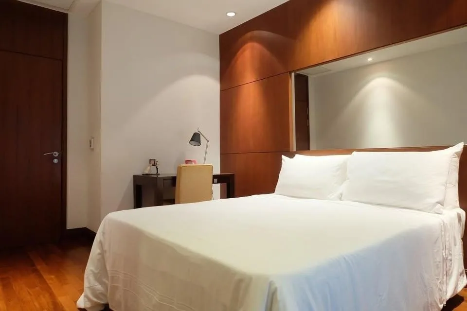 Property photos for Royal Residence Park