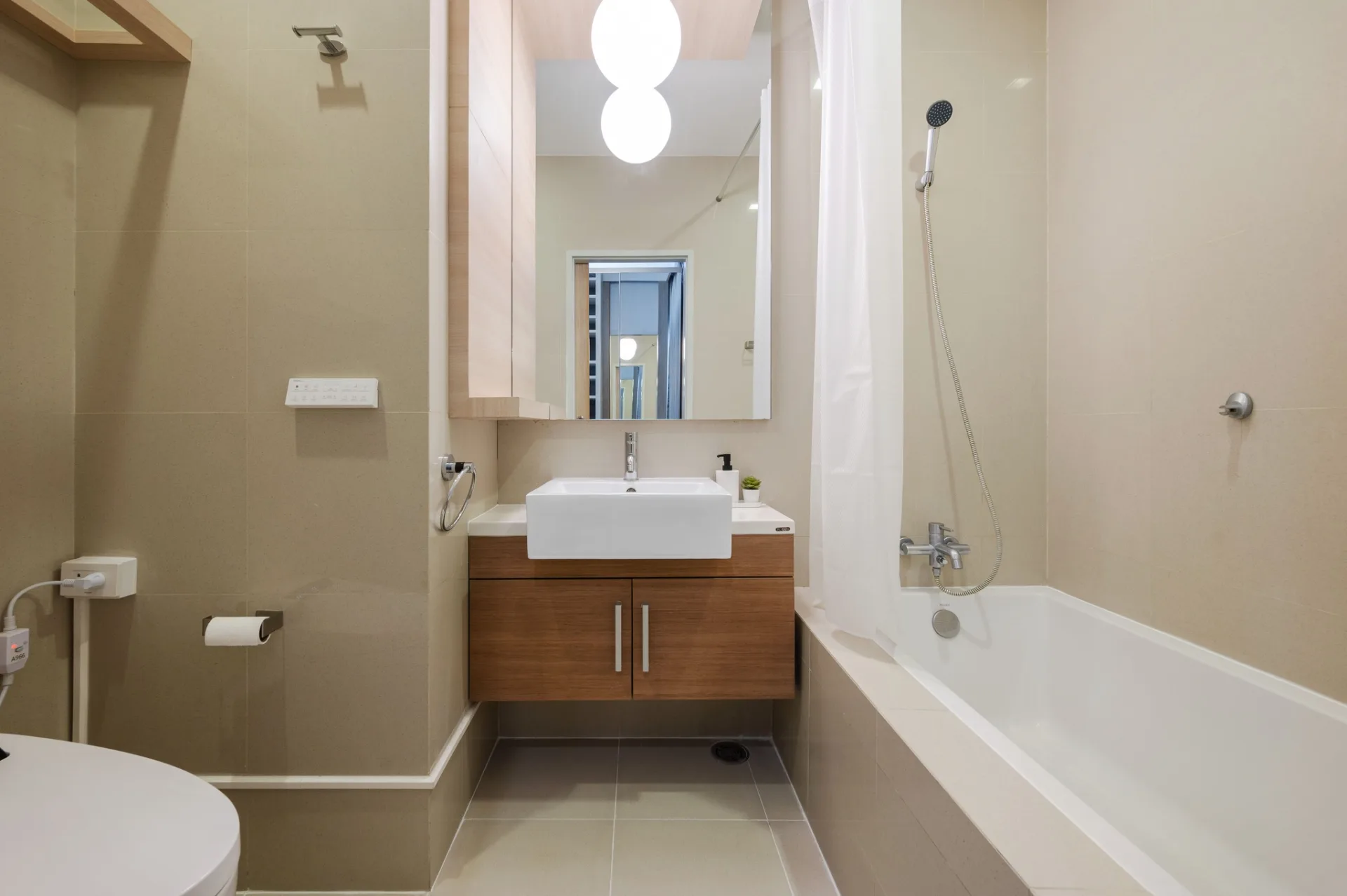 Property photos for Noble Reveal