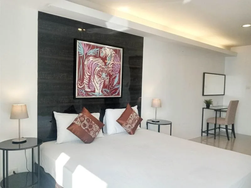 Property photos for The Waterford Diamond