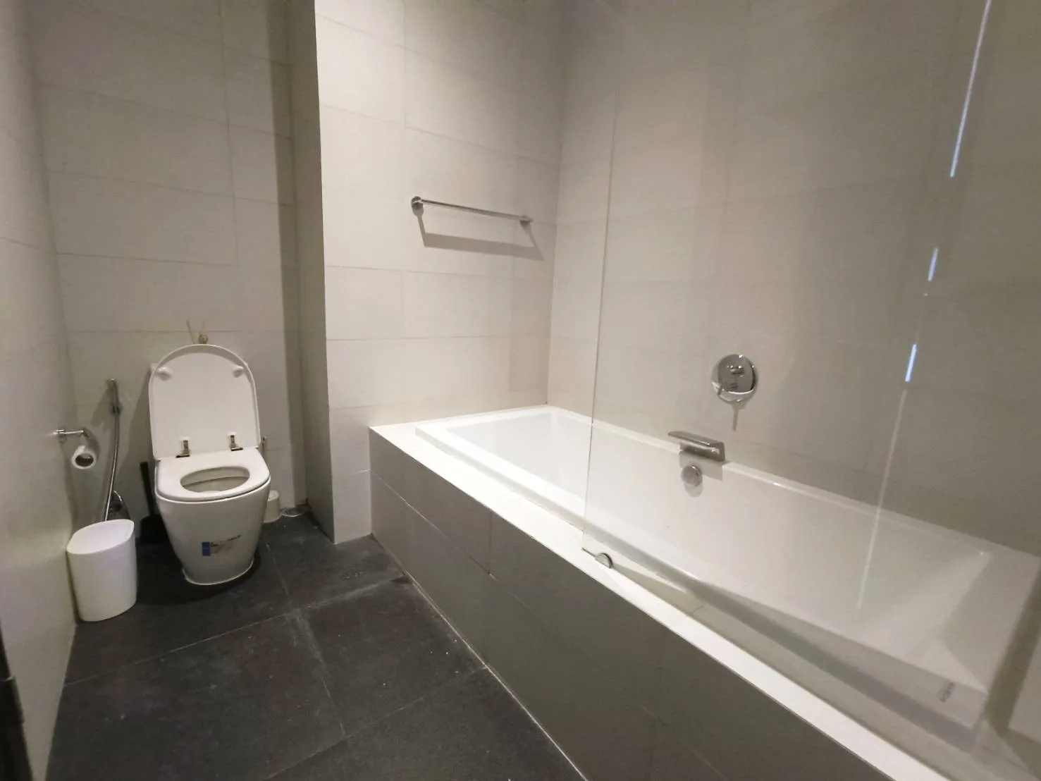Property photos for Eight Thonglor Residence