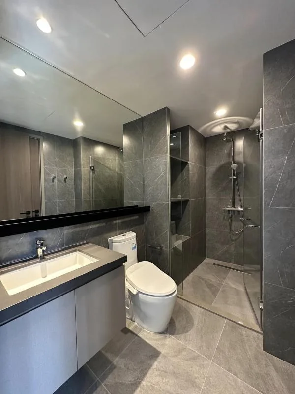 Property photos for The Extro Phayathai-rangnam