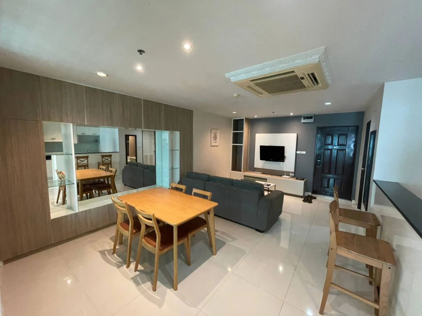 Property photos for Sukhumvit Living Town
