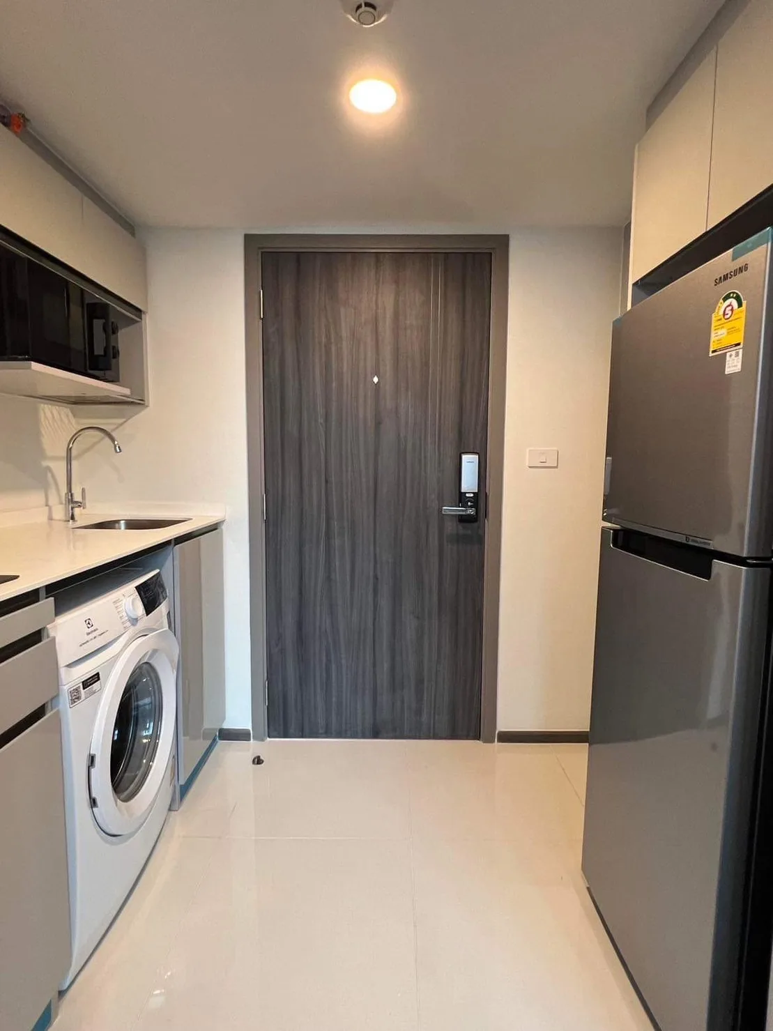 Property photos for KnightsBridge Space ??? Rama9