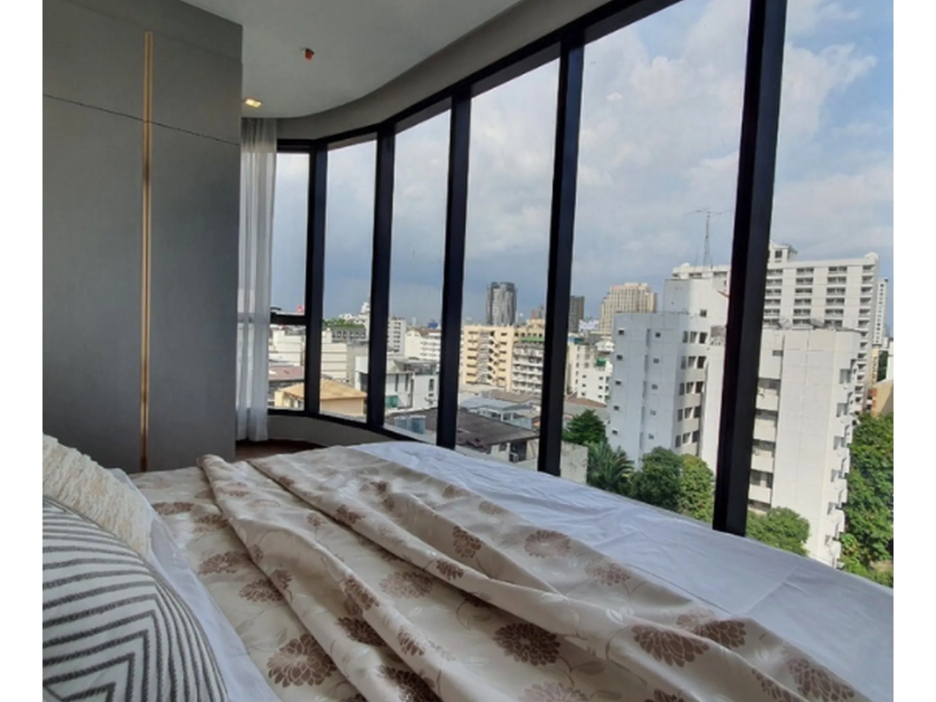 Property photos for Ideo Q Victory