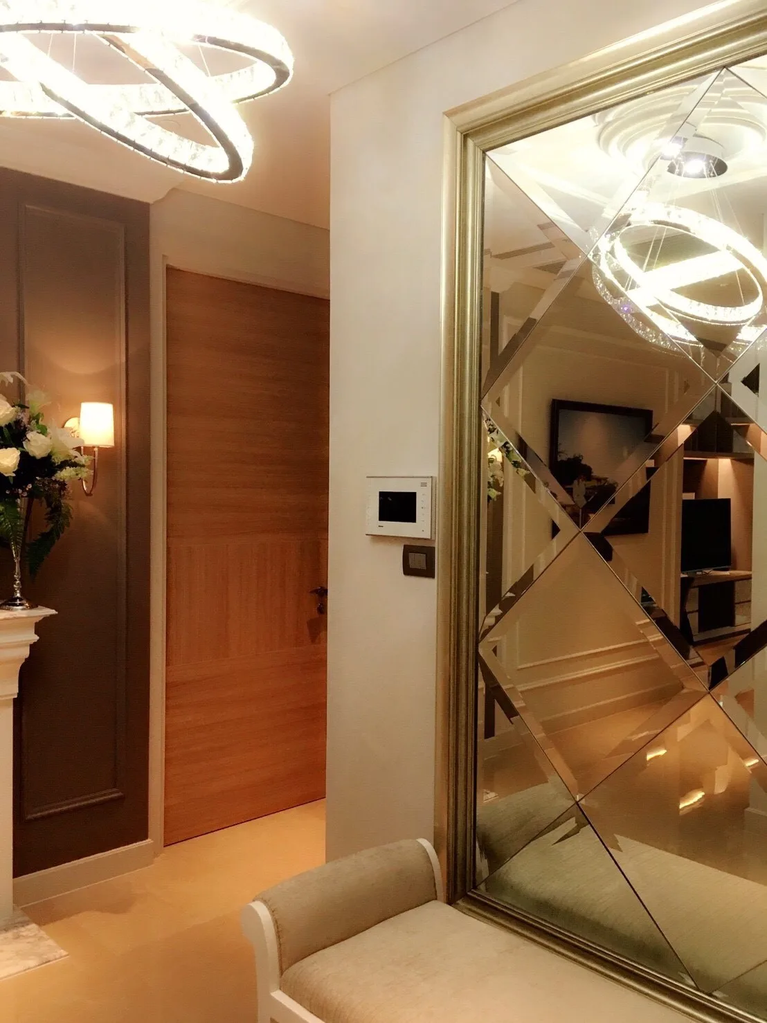 Property photos for Sindhorn Residence