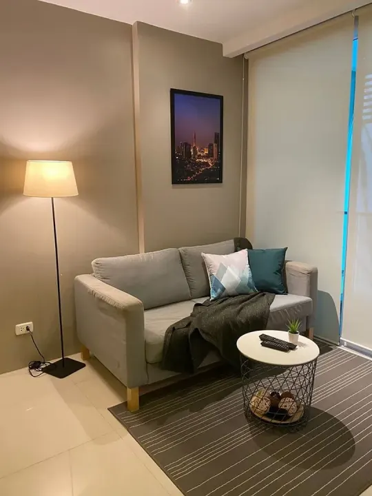 Property photos for Beverly 33