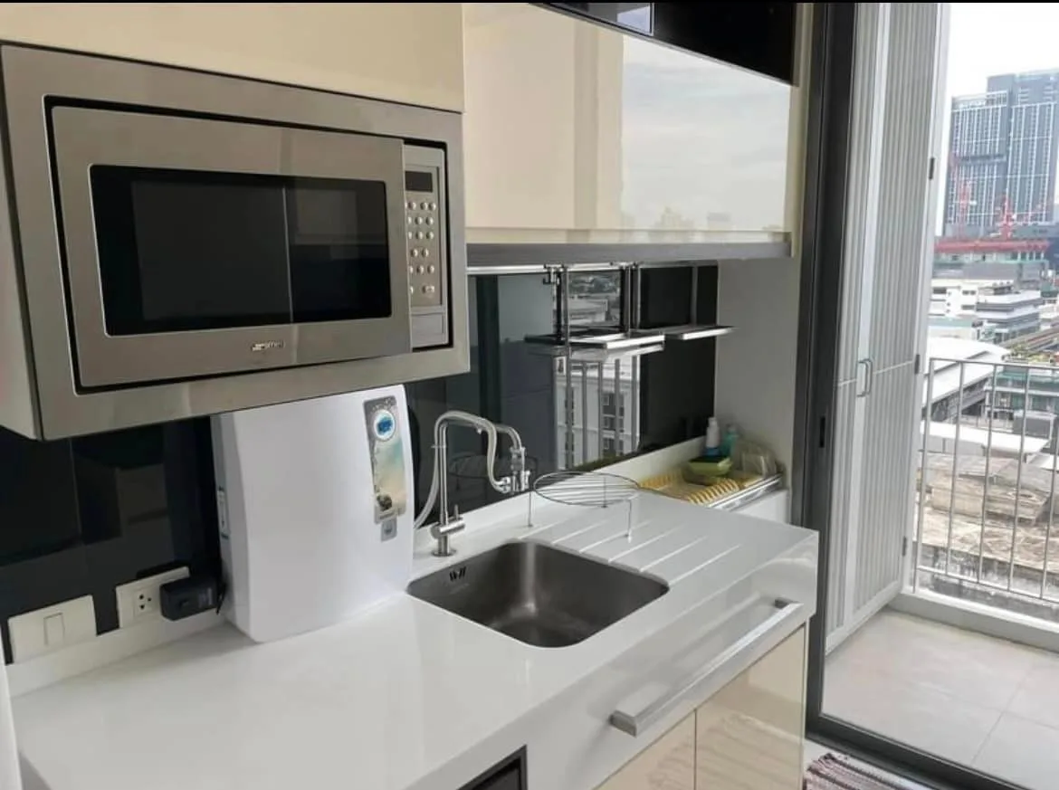 Property photos for The Room Sukhumvit 62