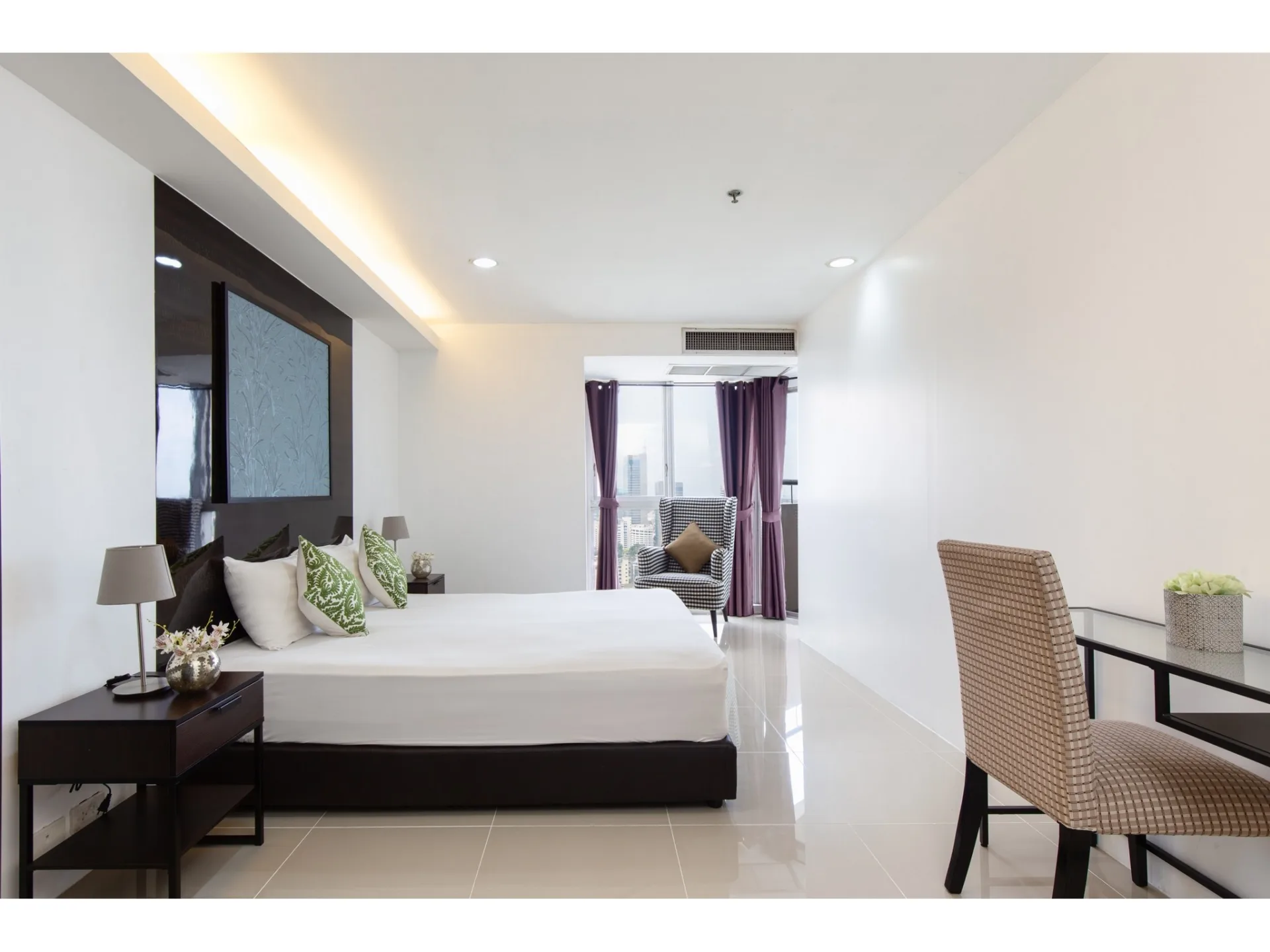 Property photos for The Waterford Diamond