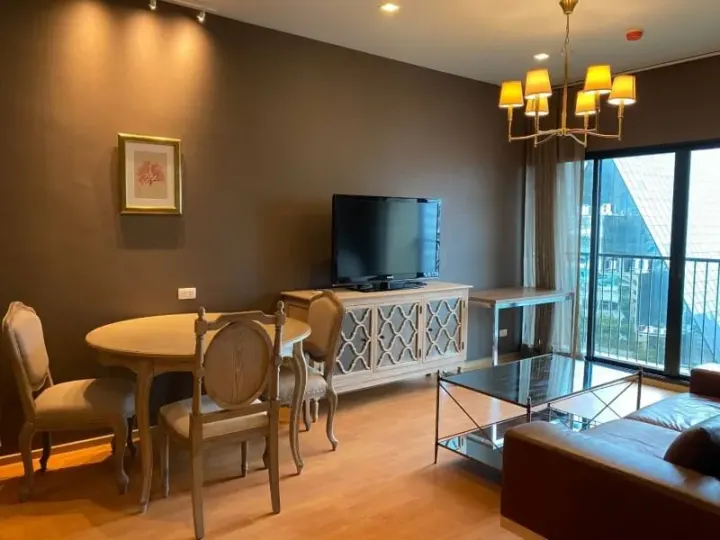 Property photos for Noble Revent