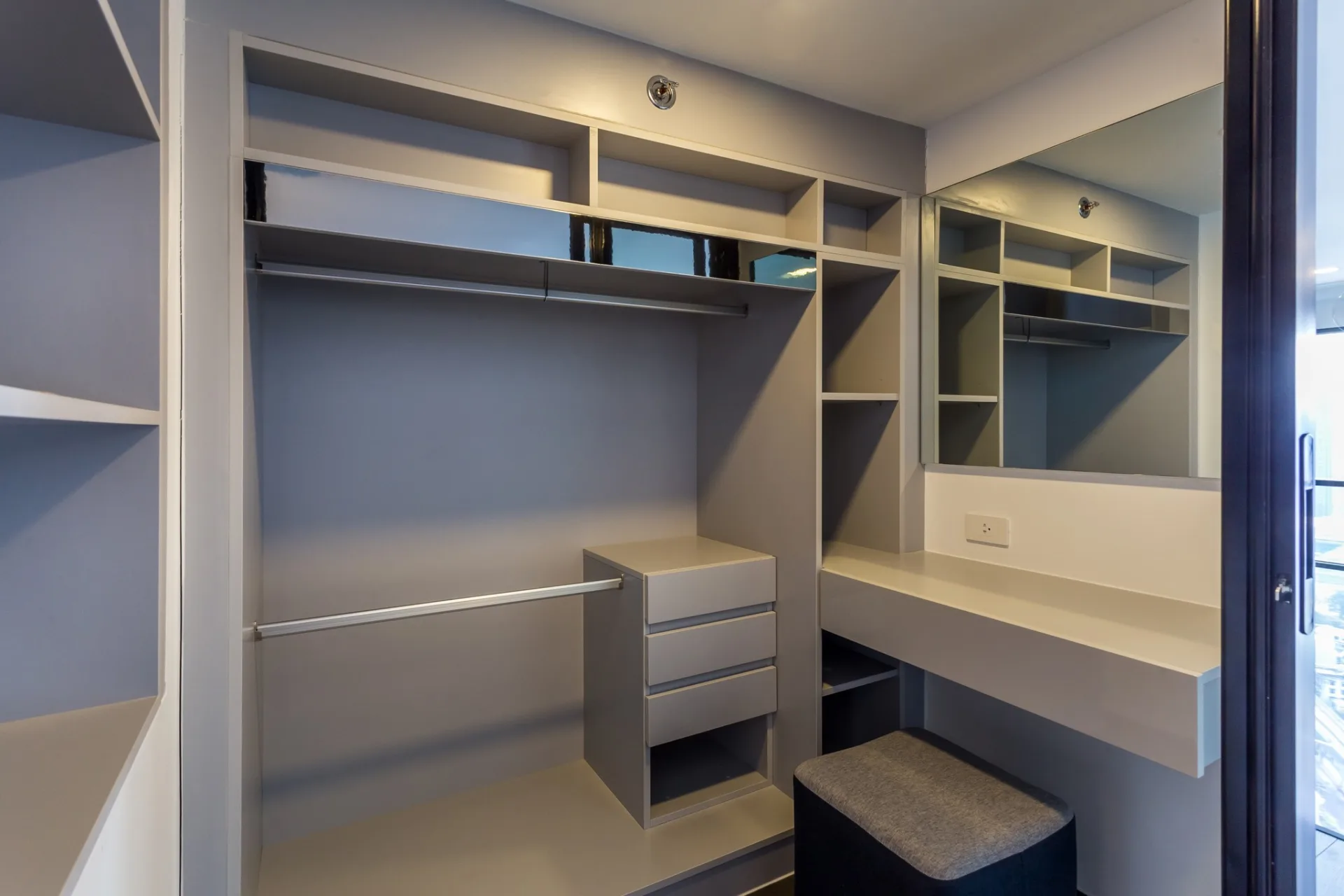 Property photos for Knightsbridge Space Ratchayothin