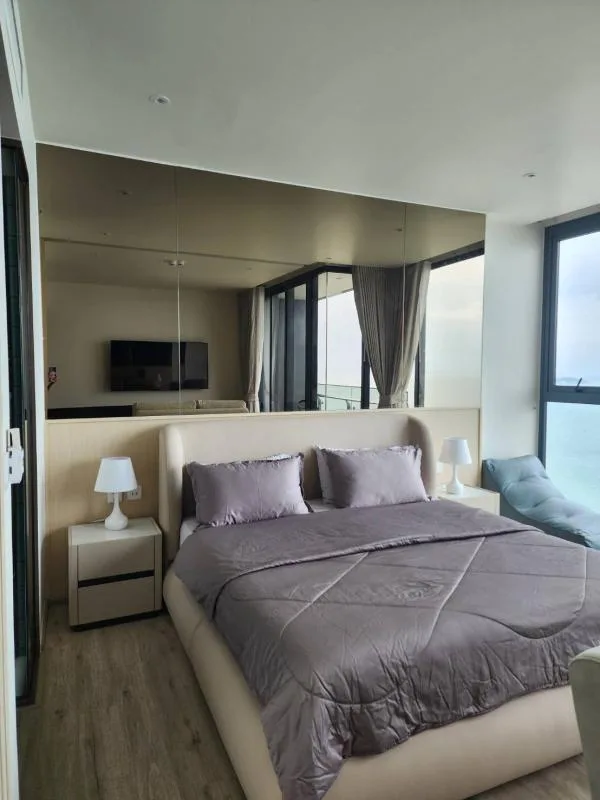 Property photos for Arom Wongamat