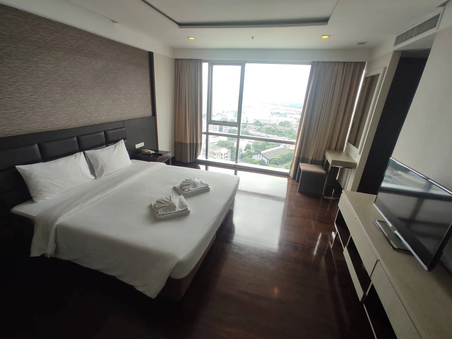 Property photos for Jasmine Grande Residence