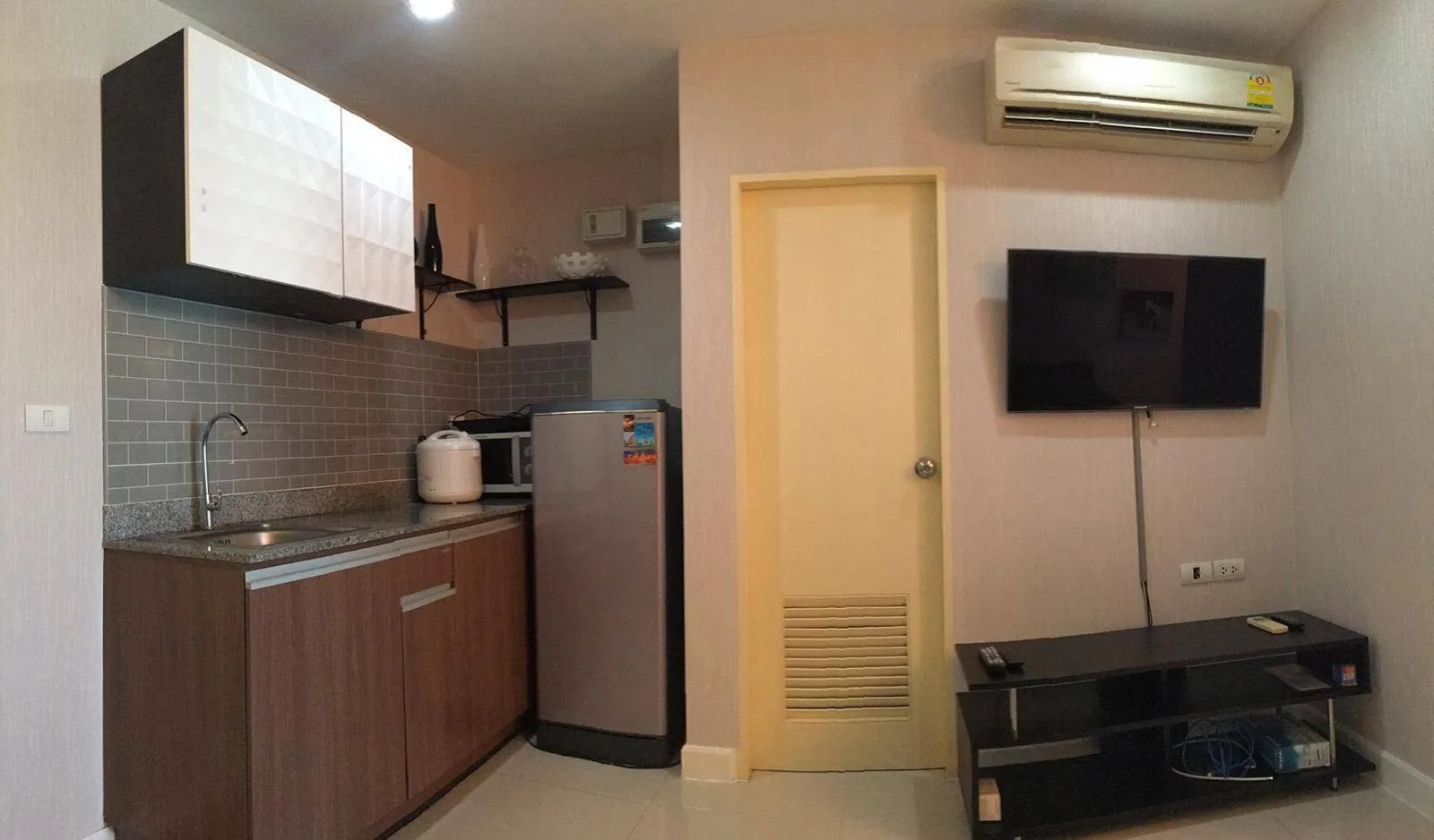 Property photos for Wish @ Samyan