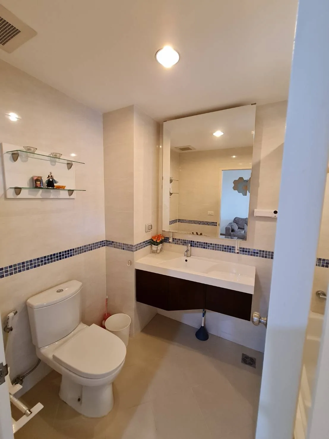 Property photos for Life Sukhumvit 65