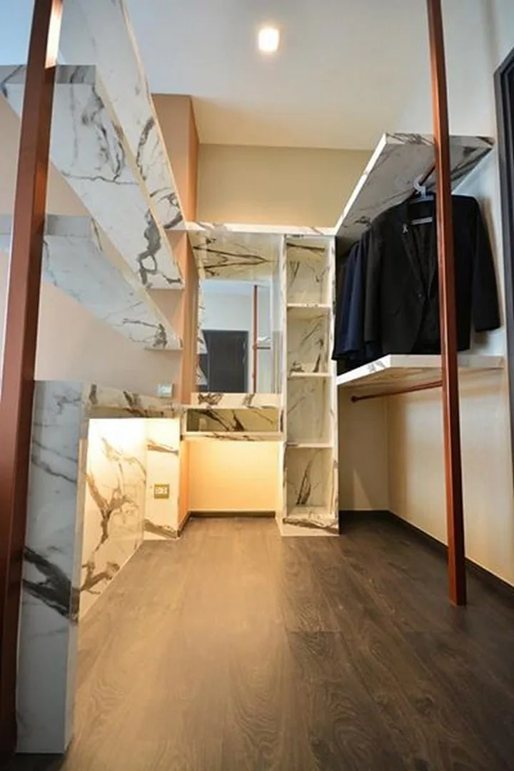 Property photos for Edge Sukhumvit 23