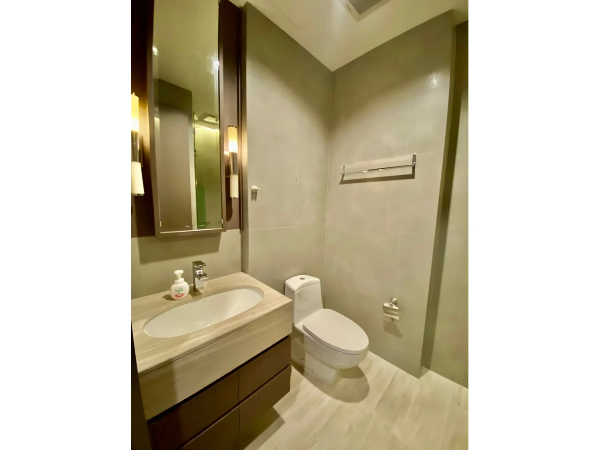 Property photos for The Diplomat Sathorn