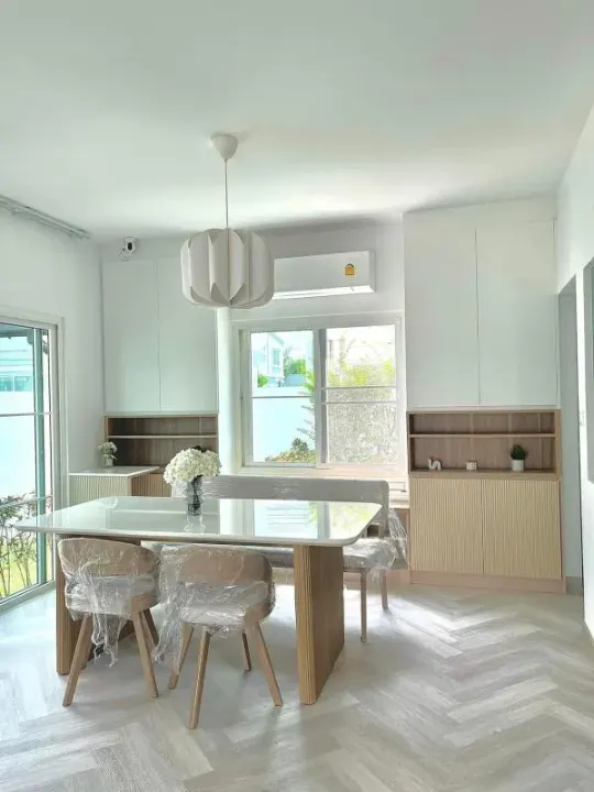 Property photos for Villaggio Srinakarin-bangna