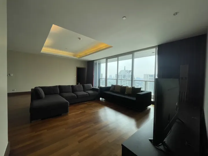 Property photos for Sky Villas Sathorn