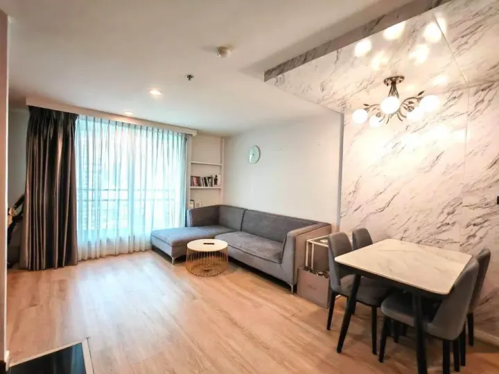 Property photos for Baan Pathumwan