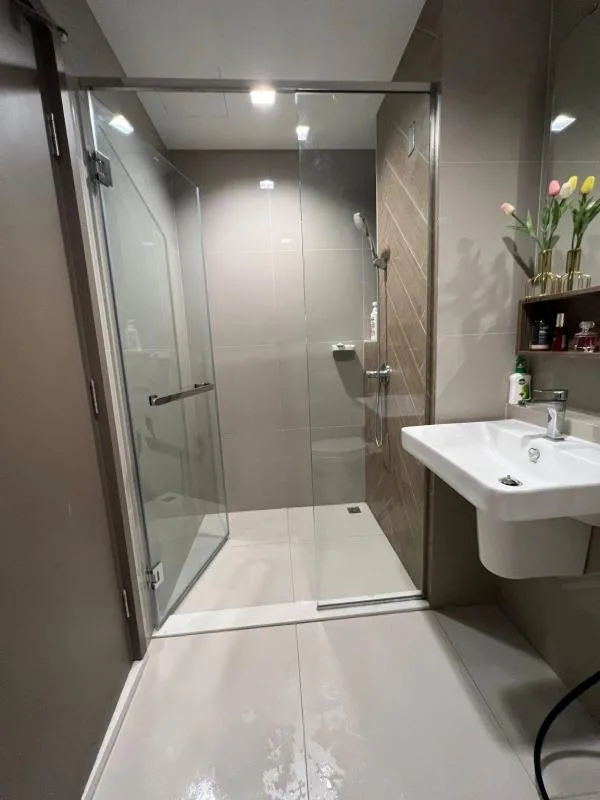 Property photos for THE LINE Phahonyothin Park