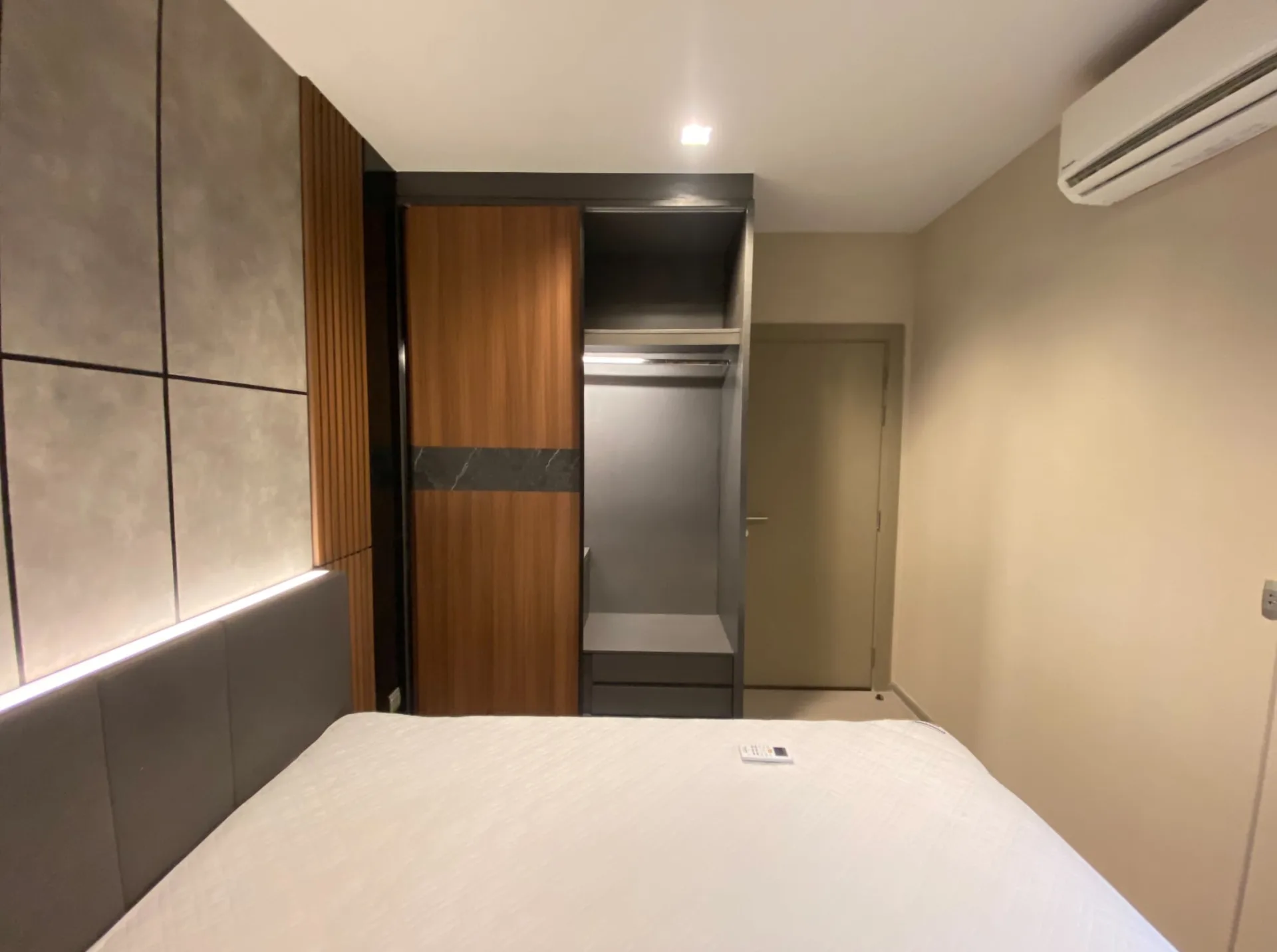 Property photos for LIFE Asoke - Rama 9